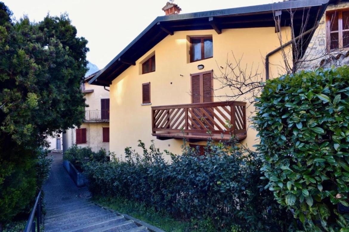 Casa Caterina - Riva Di Solto - Iseo Lake Eksteriør billede
